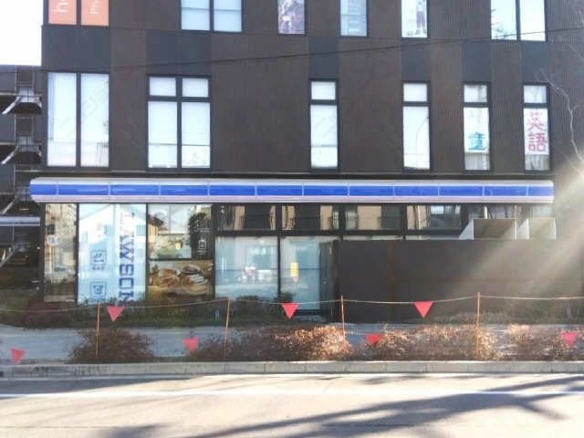 春日井駅南口前　ローソン